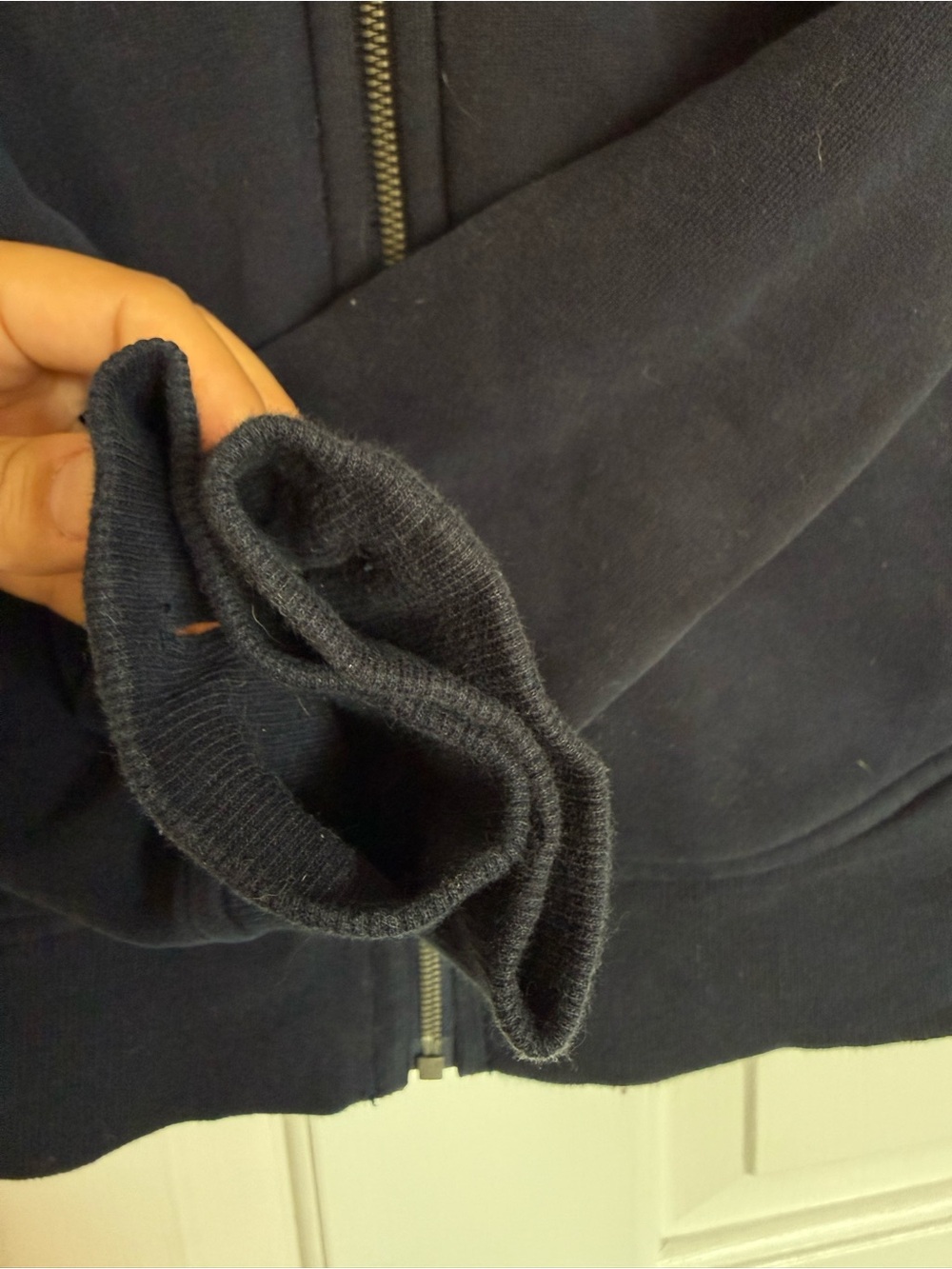 Lululemon Scuba Hoodie *Light Cotton Fleece - True Navy - Size 10 - Picture 6 of 13